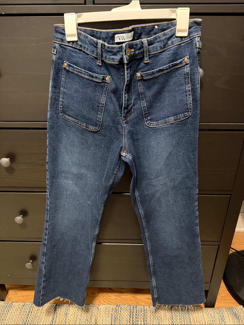 ZARA women’s front pocket jeans